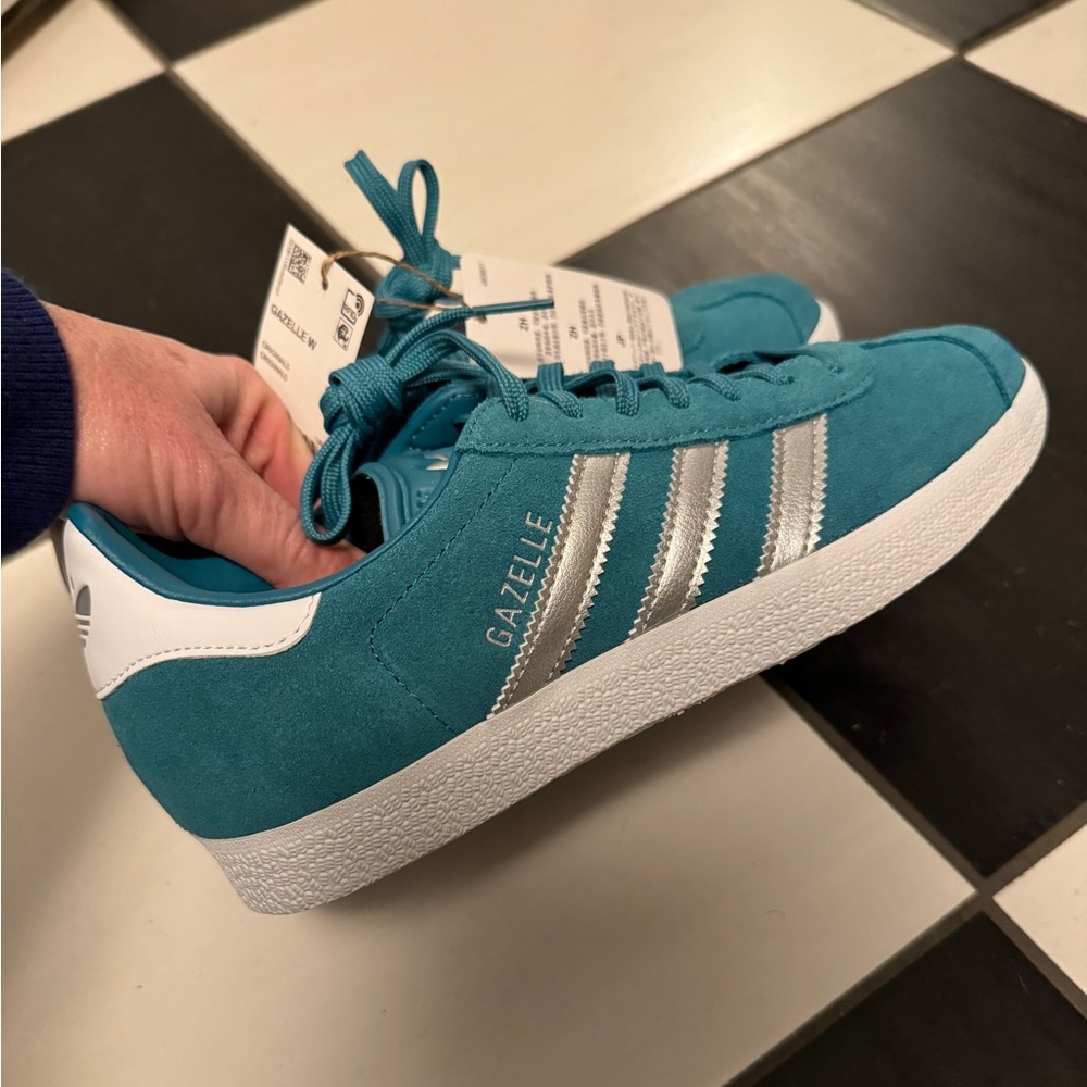 Women’s Adidas Gazelle
